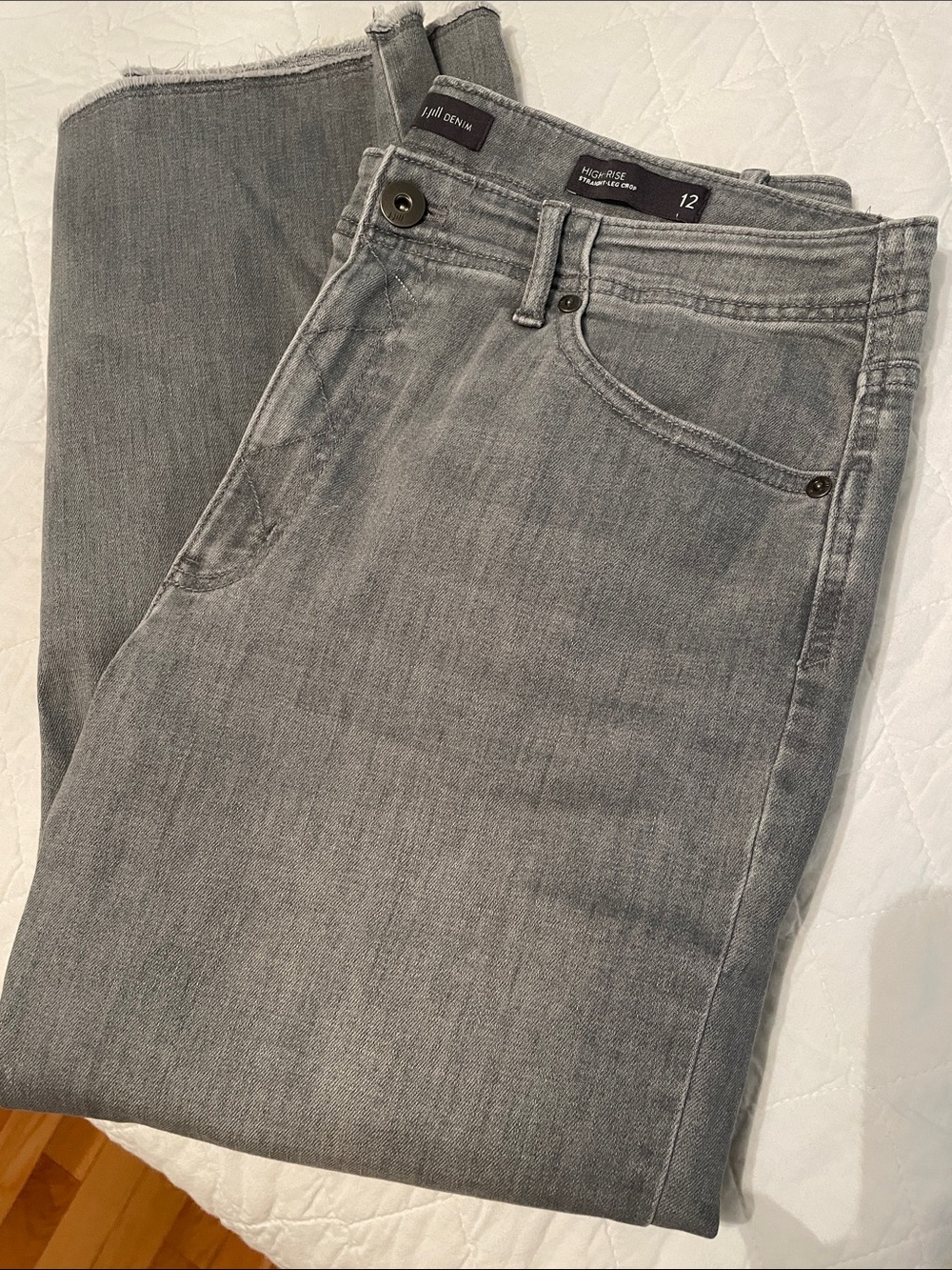 J.Jill Denim High Rise Straight Leg Crops with 5 pocket detail & shredded hem